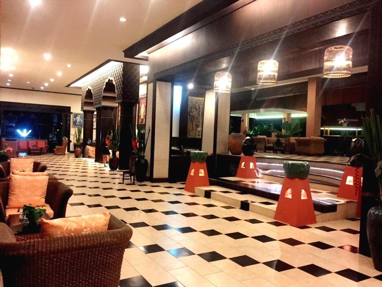 Phuphaya Resort Pattaya Esterno foto