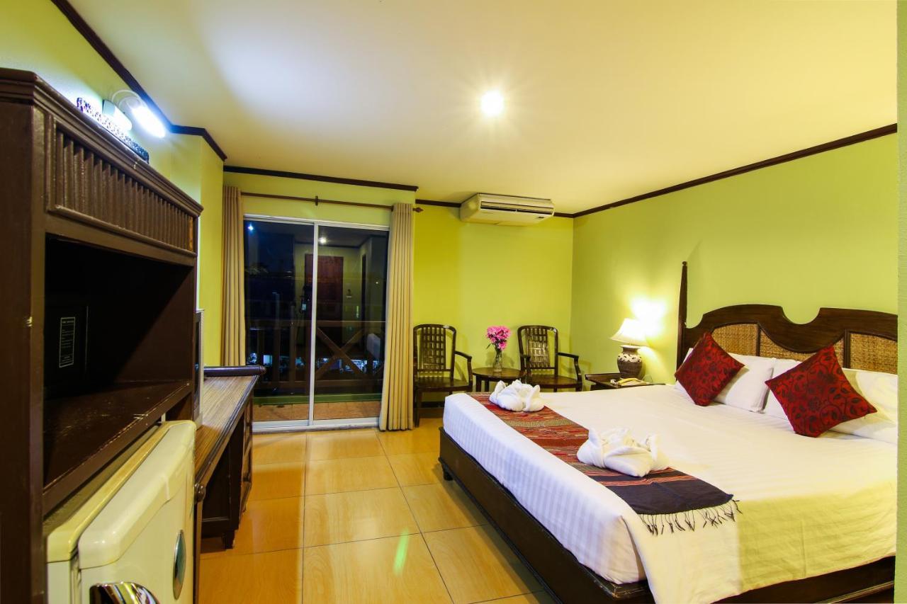 Phuphaya Resort Pattaya Esterno foto