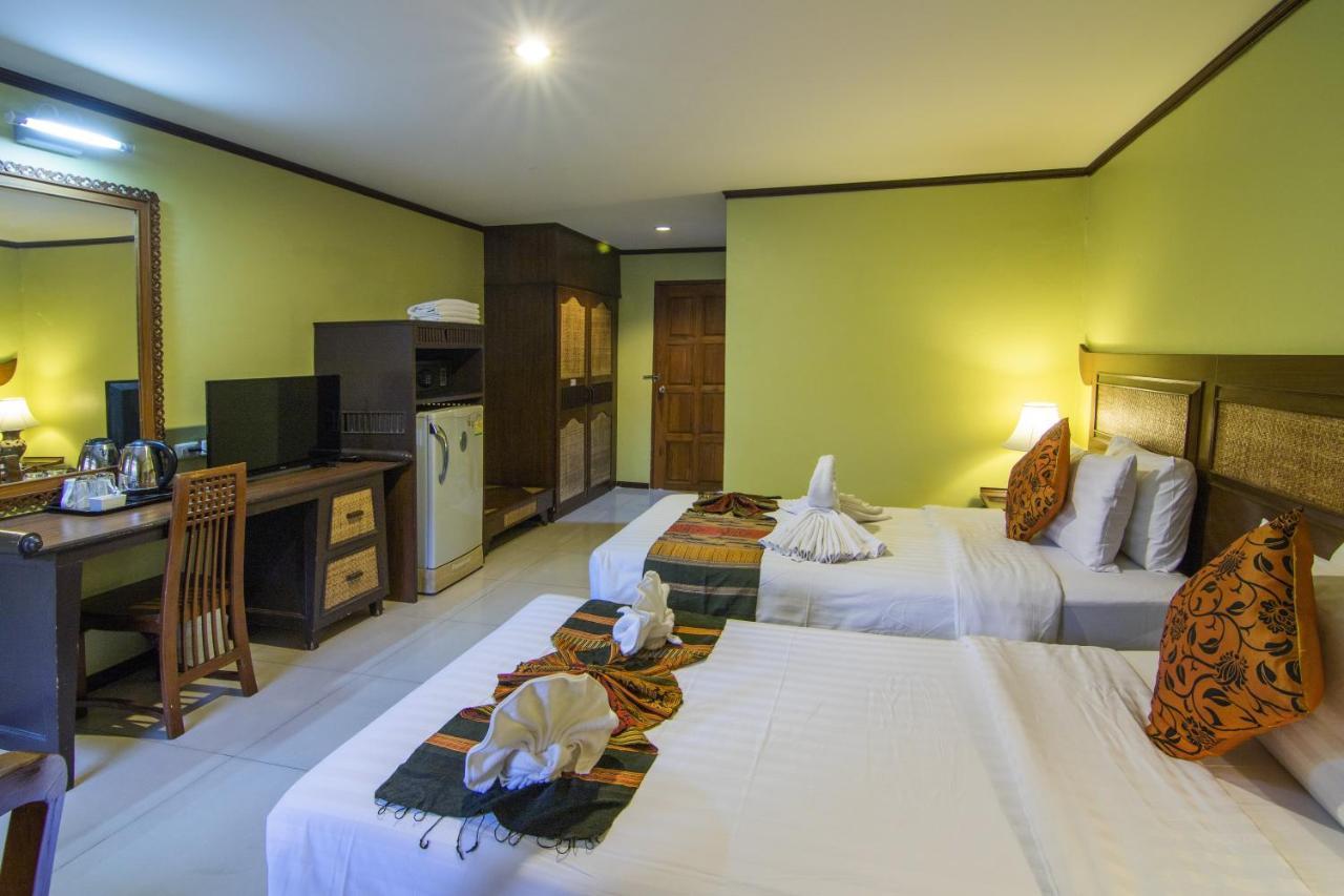 Phuphaya Resort Pattaya Esterno foto