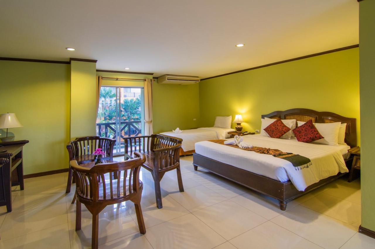 Phuphaya Resort Pattaya Esterno foto